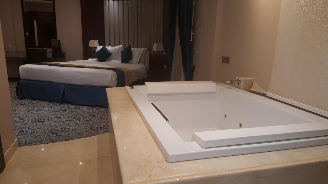 Intour Jazan Hotel Bagian luar foto