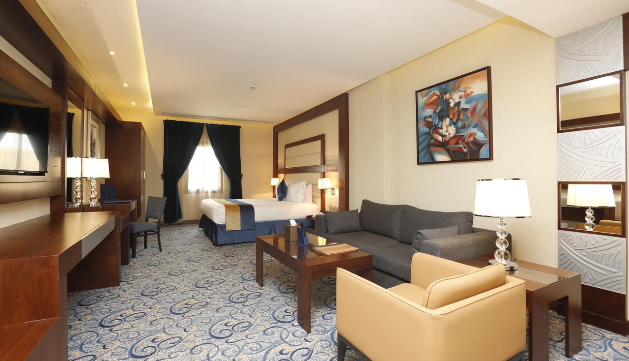 Intour Jazan Hotel Bagian luar foto