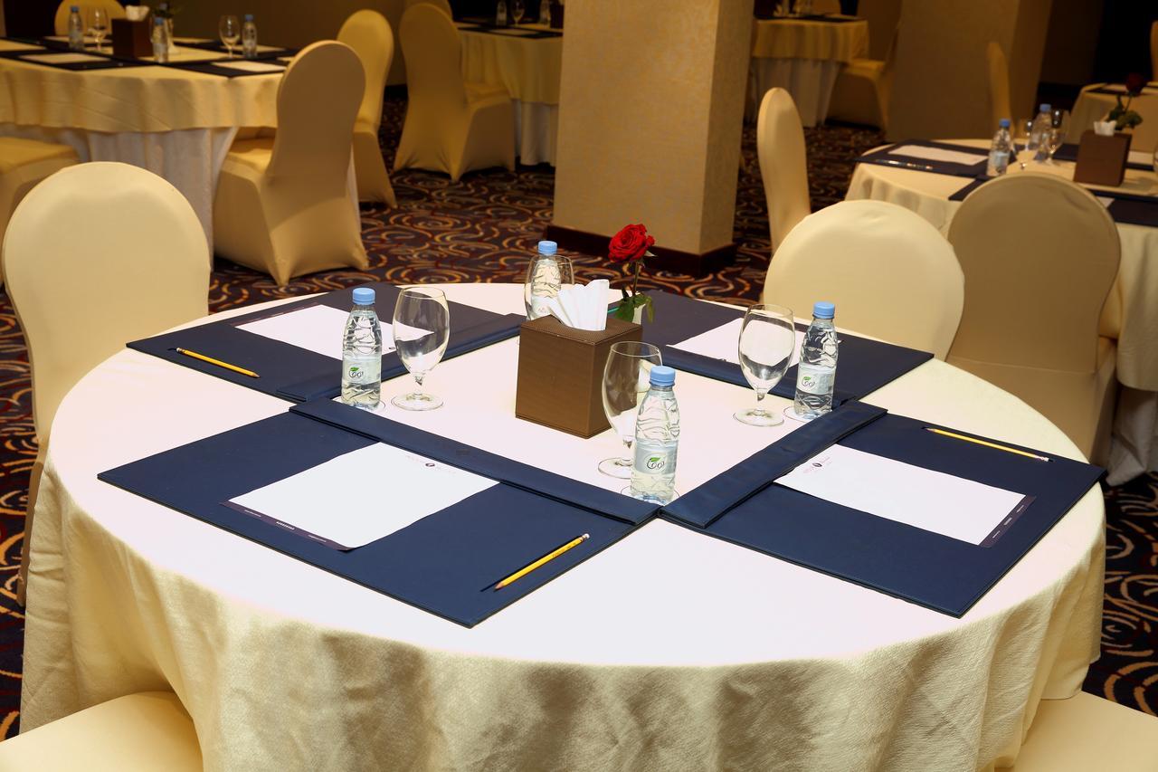 Intour Jazan Hotel Bagian luar foto