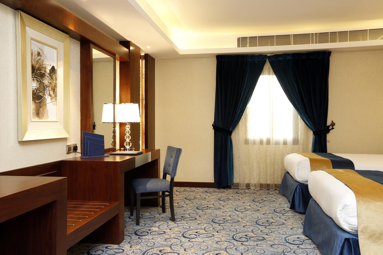 Intour Jazan Hotel Bagian luar foto