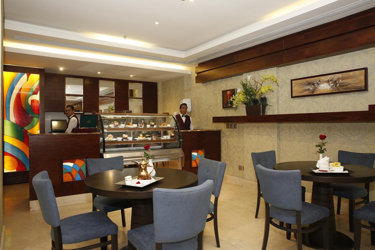 Intour Jazan Hotel Bagian luar foto