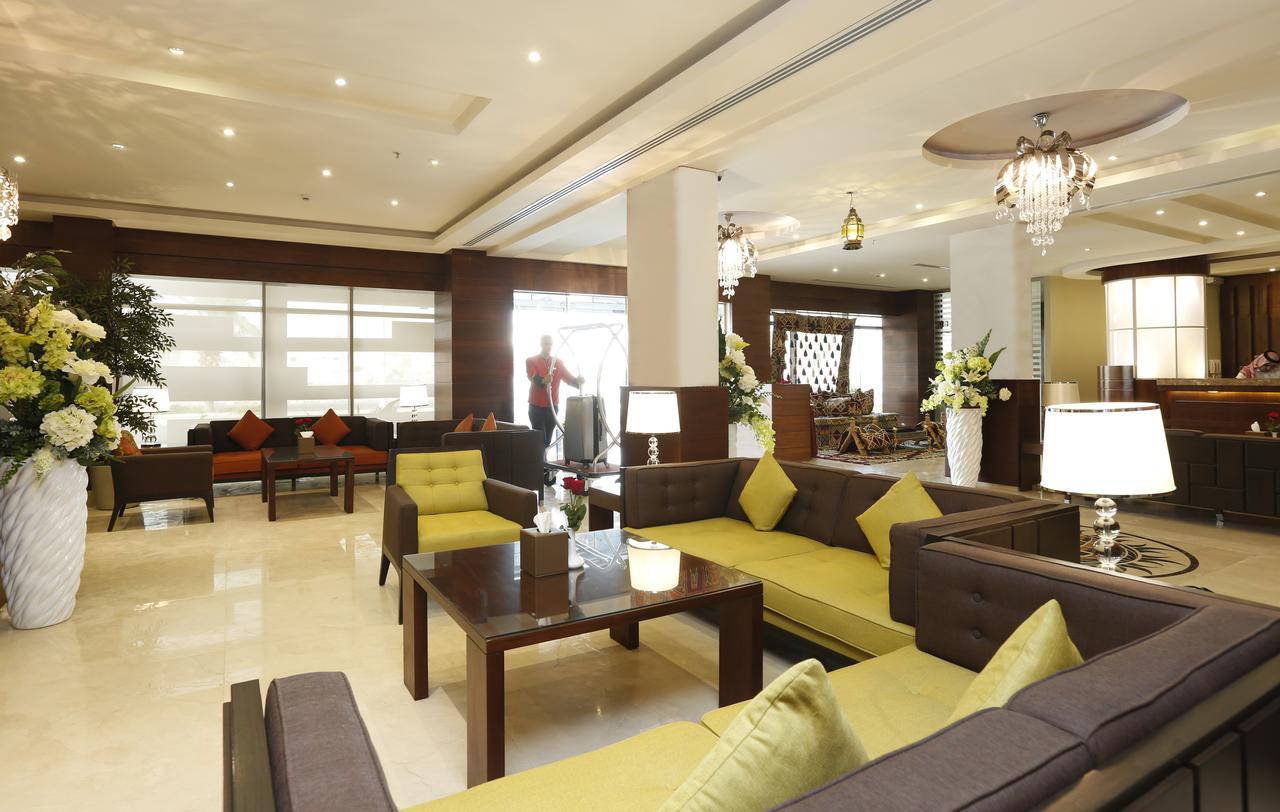 Intour Jazan Hotel Bagian luar foto