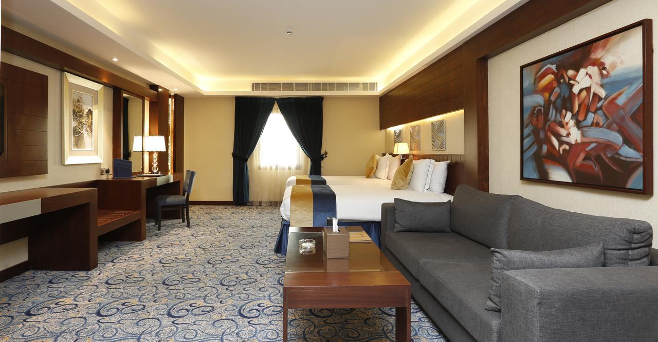 Intour Jazan Hotel Bagian luar foto