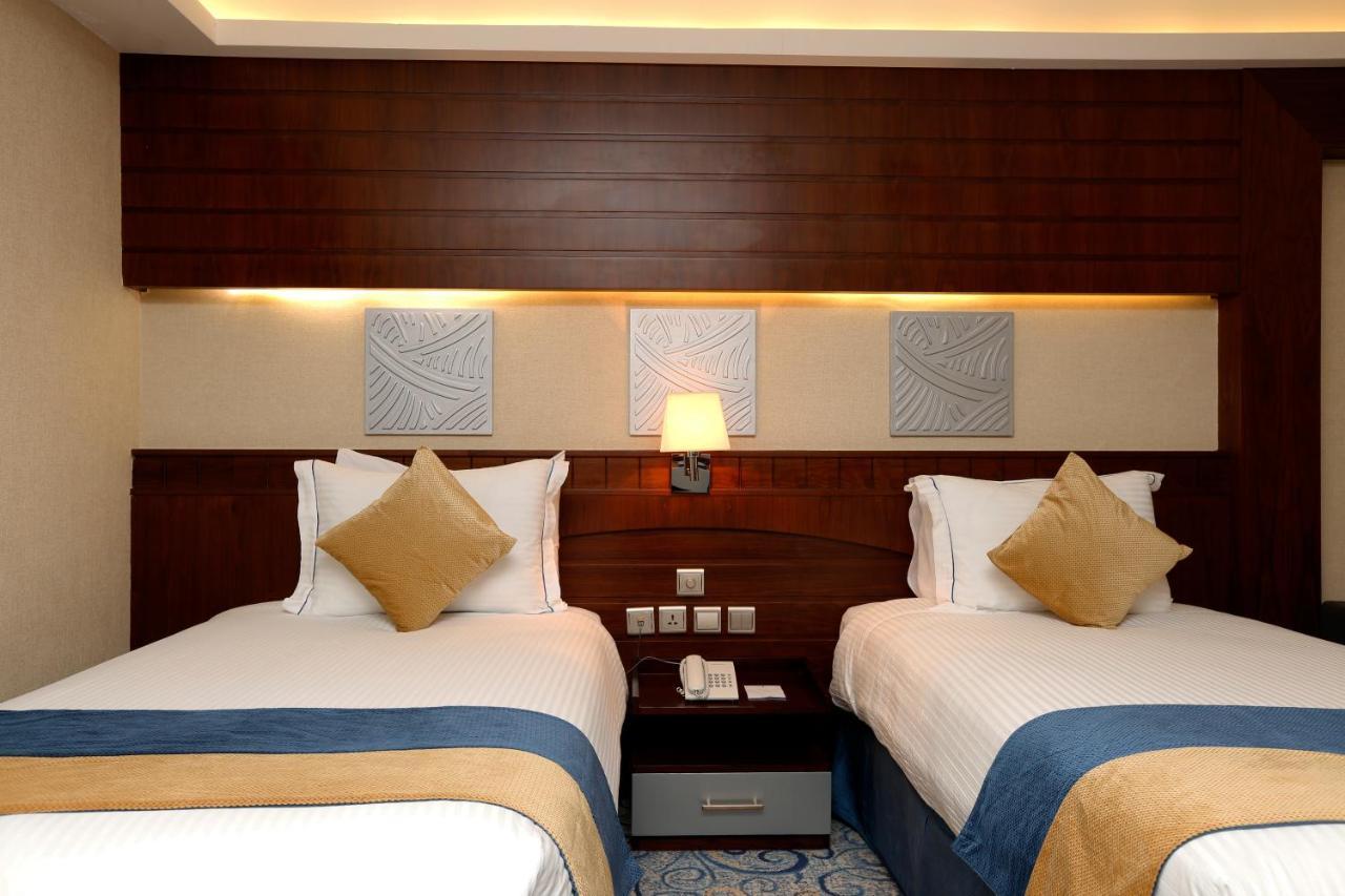 Intour Jazan Hotel Bagian luar foto